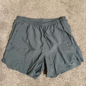 Nike Men's Gray Shorts